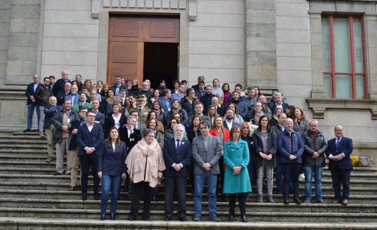 Diputadas del PP gallego secundan paro feminista alejándose del rumbo de Pablo Casado