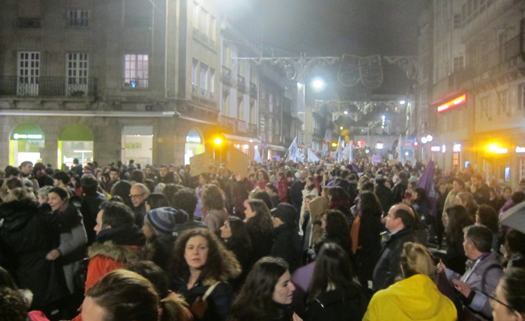 Las ciudades gallegas se quedan pequeñas por las movilizaciones feministas