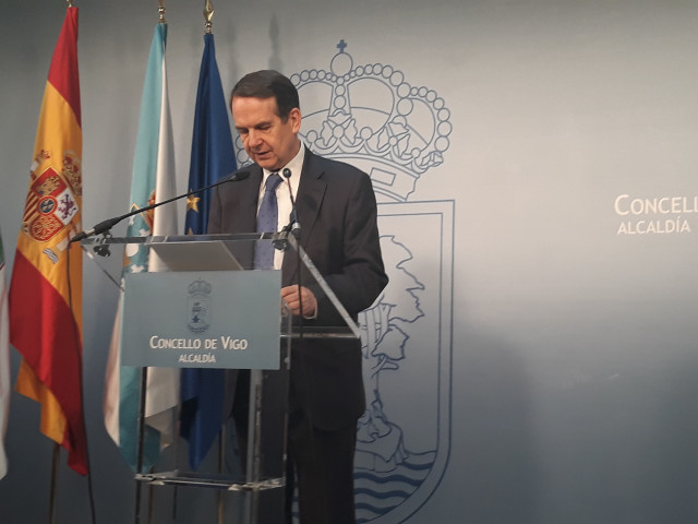 Abel Caballero asegura que no se marca 