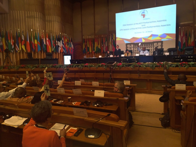 Senra critica que la Asamblea de la UE-ACP no incluyese como objetivo 