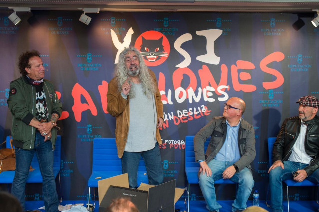 El cantante de Los Suaves 'Yosi' presenta su libro en un acto en el que asegura