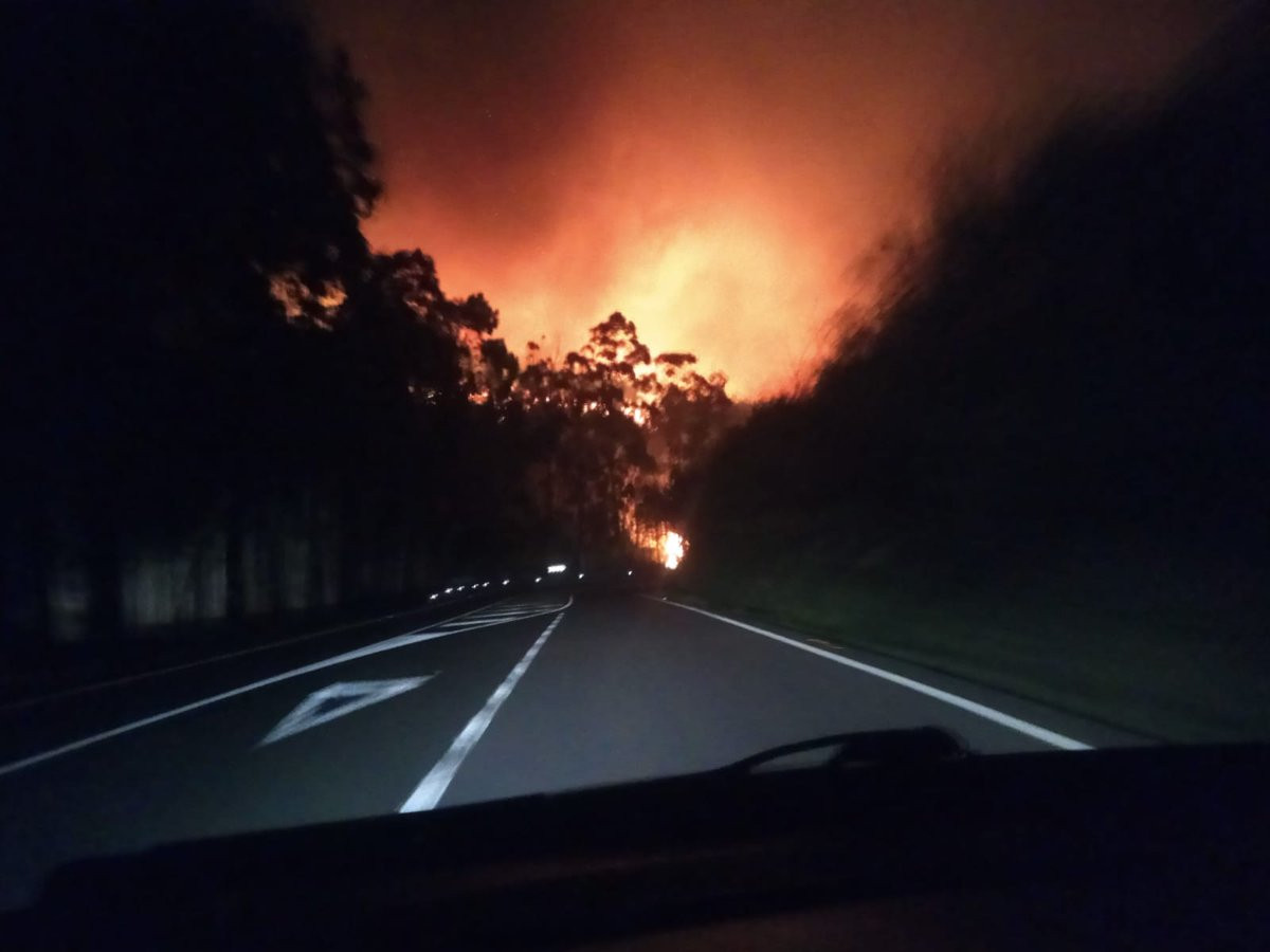 Incendio dodro carretera