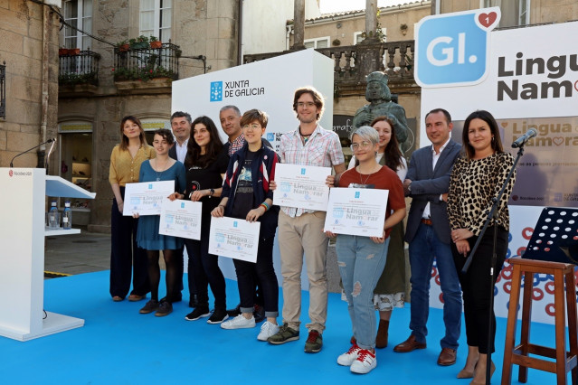 La Xunta premia a los jóvenes que emplean el gallego como 'Lingua de Namorar'