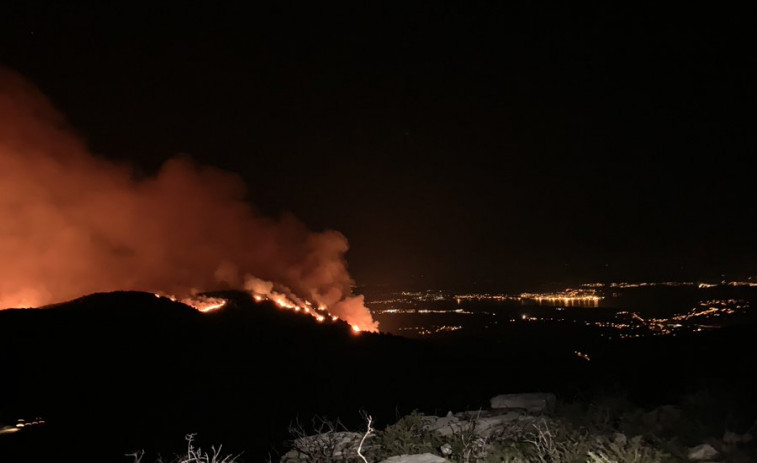 Otro incendio forestal en O Barbanza, ahora en Boiro