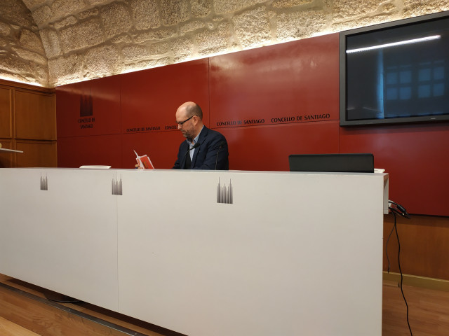 El Ayuntamiento de Santiago acuerda ejercer de acusación particular en el caso d