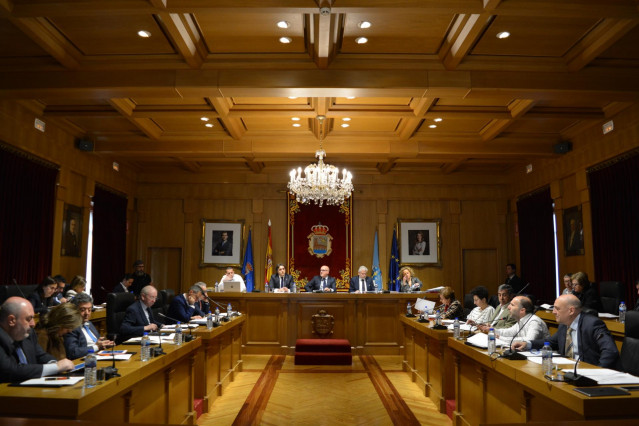 OURENSE (pleno Dipu)