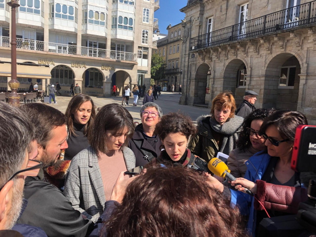 LUGO PLATAFORMA CARIOCA Apoya Pilar De Lara