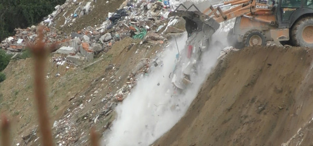 Piden a Fiscalía que investigue si una empresa, autorizada por la Xunta, hace re