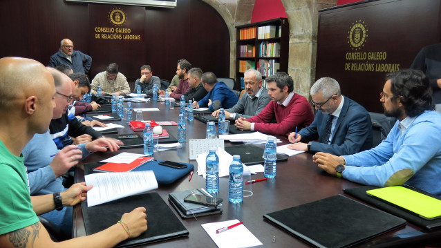 Patronal y sindicatos firman el nuevo convenio del sector de ambulancias