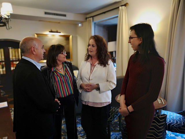 28A.- Carla Antonelli (PSOE) Apela A 