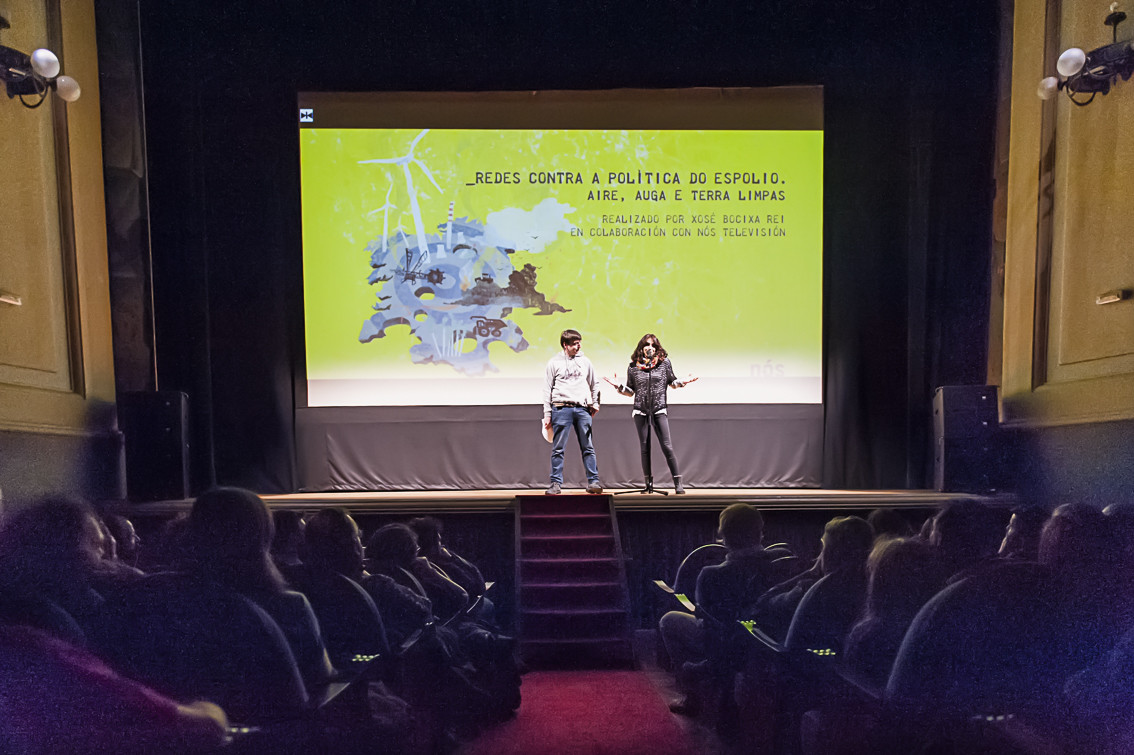 Presentacion do documental no Teatro Principal de Santiago