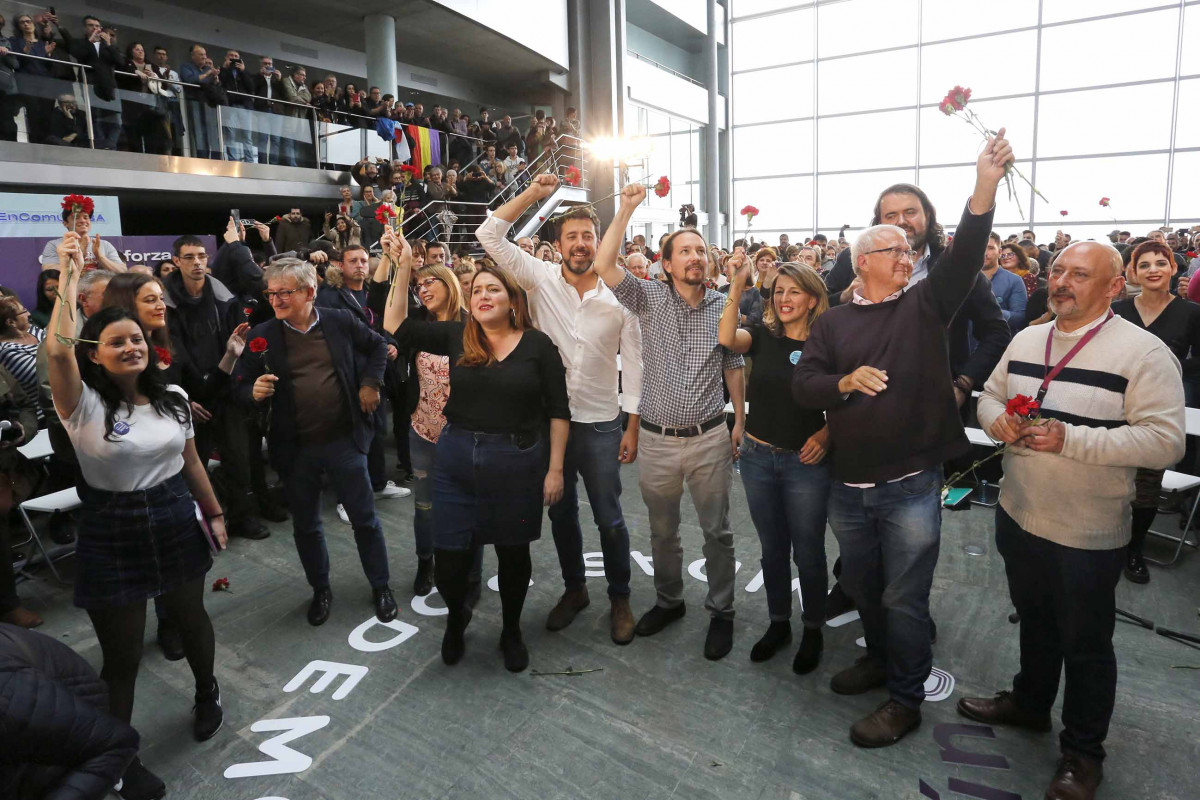 Pablo Iglesias interviene en un mitin en Vigo