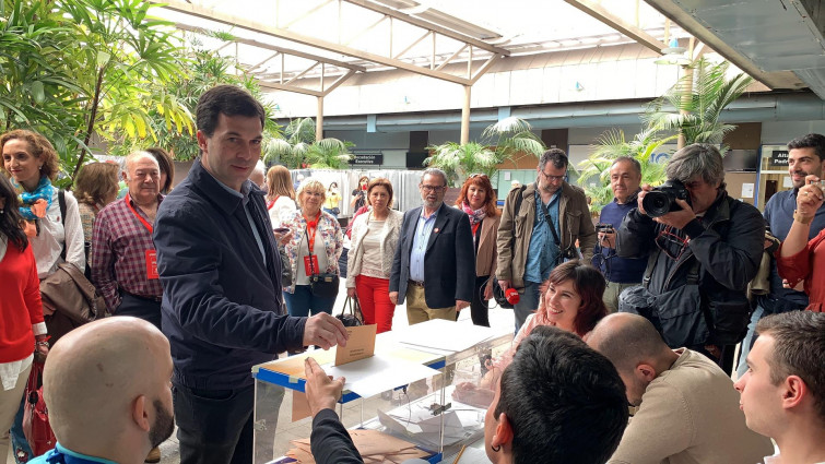 PSOE y Podemos necesitarán al BNG en las municipales