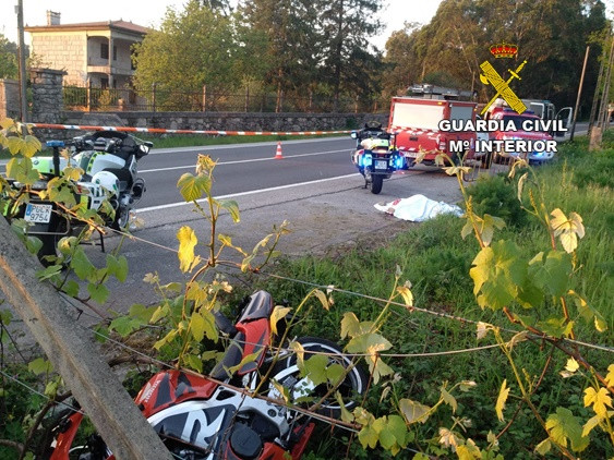 Investigado el conductor de la motocicleta del accidente en Catoira (Pontevedra) en el que falleció su acompañante