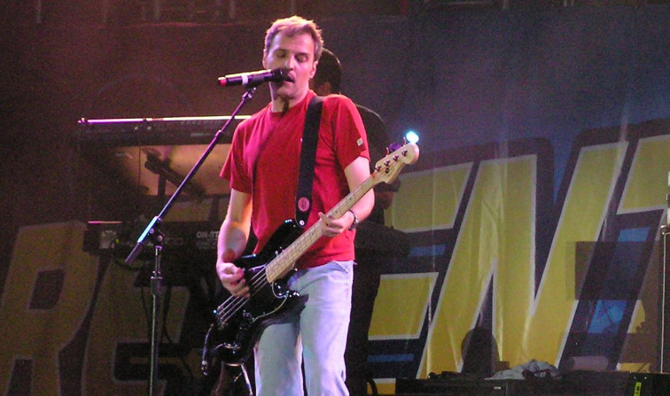 Hombres G se incorpora al festival que traerá Sanxenxo alguna de las principales giras del verano