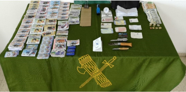 Investigado un individuo por estafa al vender falsos boletos de lotería en Becerreá (Lugo)