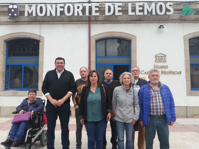 26M.- Miranda (BNG) Denuncia El Desmantelamiento De Los Servicios Ferroviarios En Monforte Y Se Compromete A Defenderlos