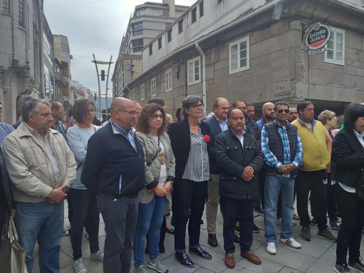 O Porriño se concentra en rechazo al ataque de 