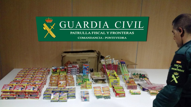 Intervenidos 9.000 petardos que estaban a la venta de forma ilegal en Mos (Pontevedra)