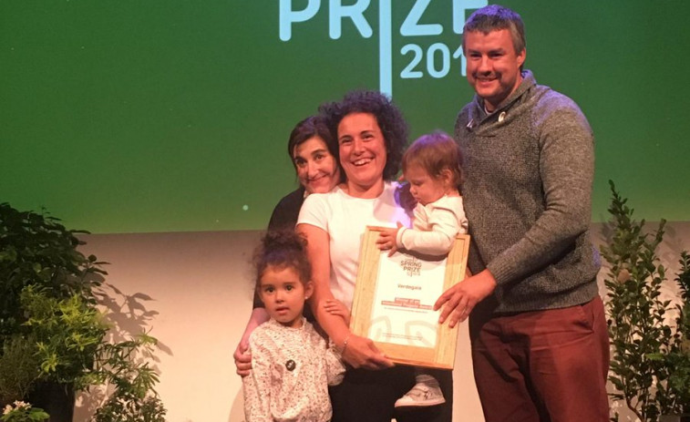 Premio internacional para los voluntarios que arrancan eucaliptos en Galicia