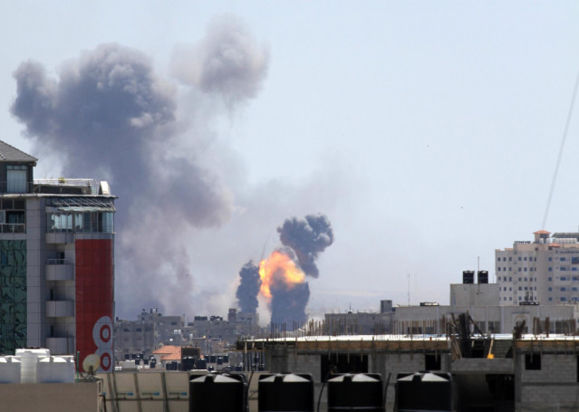 O.Próximo.- Un niño de un año y su madre embarazada, muertos en bombardeos israelíes sobre la Franja de Gaza