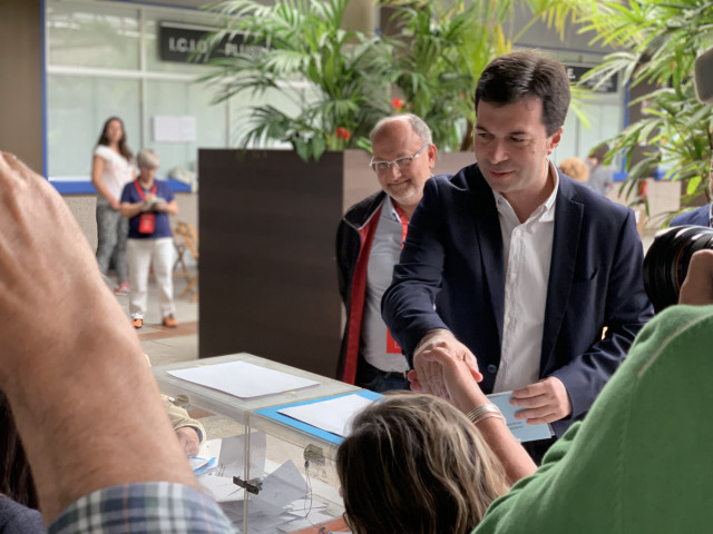 26M.-Gonzalo Caballero Apela A La 