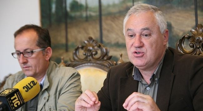 O Grupo do PSOE na Deputación de Lugo inclúe ao alcalde rebelde, aínda que será voceiro o candidato alternativo