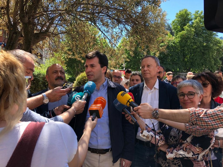 Si Ciudadanos mantiene a Baltar sus promesas de regeneración quedarán finiquitadas, advierte el PSOE