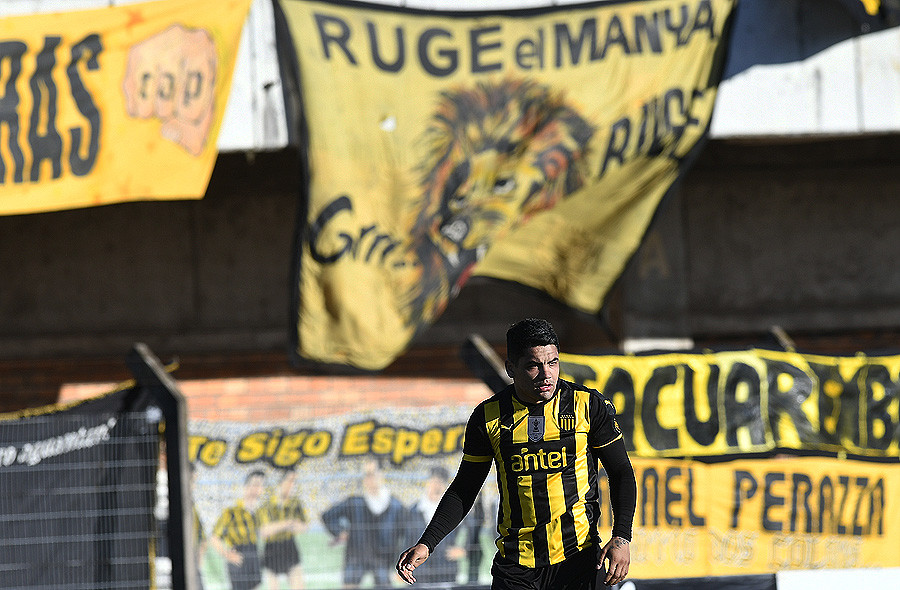 Peñarol fernandez gabriel toro