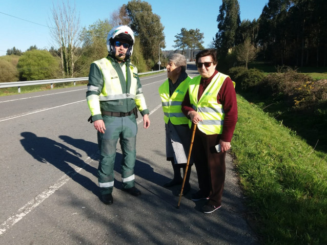 La DGT levanta 186 denuncias durante una campaña de sensibilización a colectivos vulnerables en las carreteras gallegas