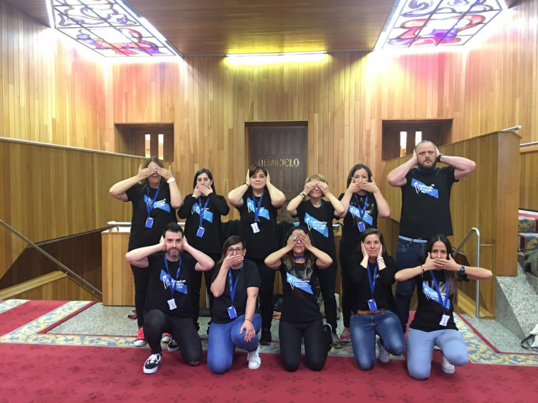 ​‘Enfermeiras Eventuais en Loita’ denuncia la “censura” sufrida en el Parlamento de Galicia