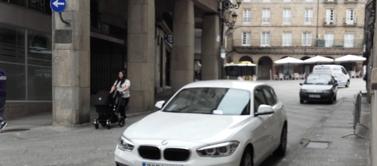 Coche jacome multado