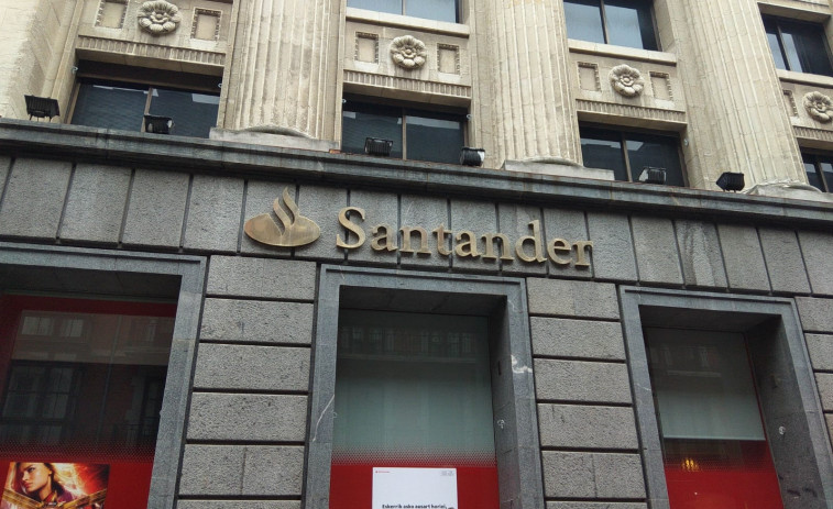 No se puede firmar  un ERE con 3.200 despidos cuando el Santander suma 
