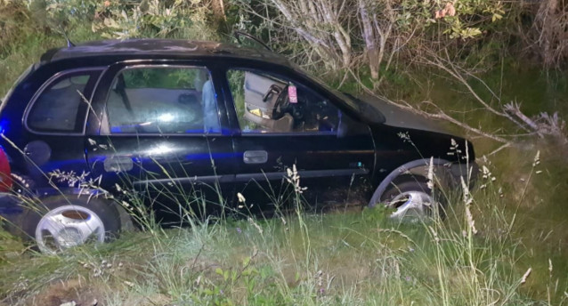 Detenido un conductor portugués ebrio tras un accidente en Baltar (Ourense) por ser buscado por un juzgado de Albacete