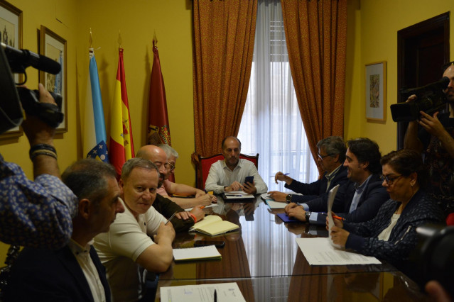 Junta de Gobierno Local en el Ayuntamiento de OUrense.