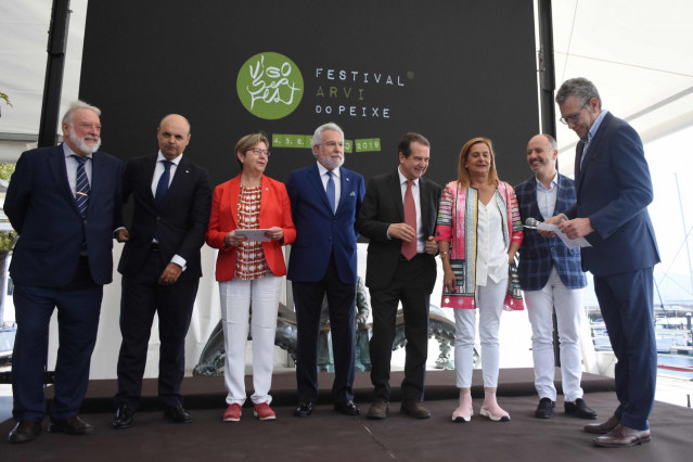 La inauguración del Vigo Seafest ha tenido lugar este viernes en la ciudad olívica