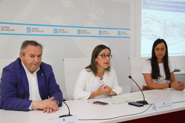 La conselleira de Infraestruturas e Mobilidade, Ethel Vázquez, y el delegado de la Xunta en Lugo, José Manuel Balseiro.