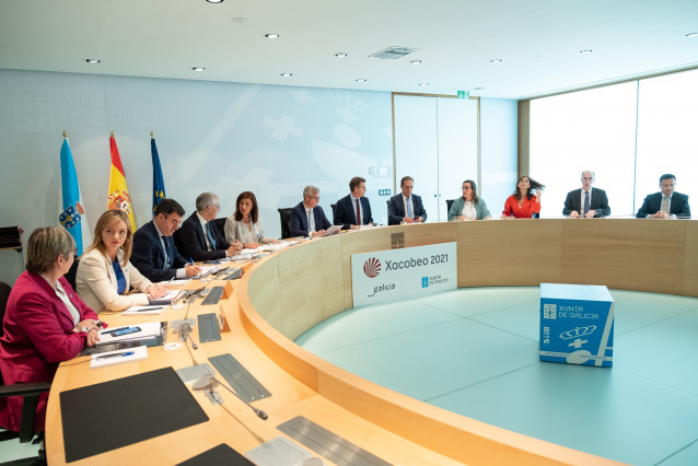 El presidente del Gobierno gallego, Alberto Núñez Feijóo, preside la reunión del Consello de la Xunta.