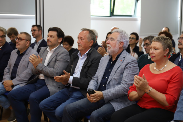 El presidente del Parlamento de Galicia, Miguel Ángel Santalices, en la entrega de los Premios 'Alecrín 2019'