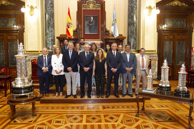 El ayuntamiento coruñés equiparará el tamaño del trofeo femenino y masculino del Teresa Herrera