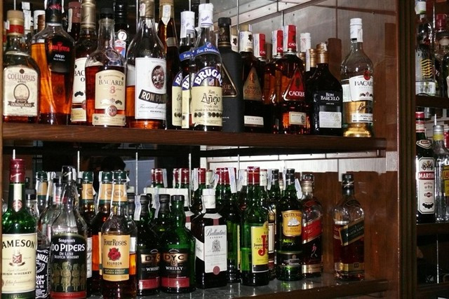 Detenido por intentar robar alcohol valorado en 1.500 euros