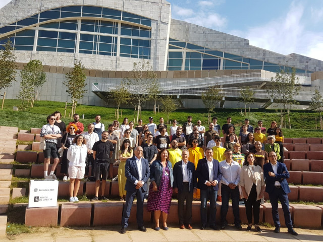 El Conselleiro de Cultura y Turismo, Román Rodríguez, asiste a la presentación de la IX edición del Encontro de Artistas Novos Cidade da Cultura