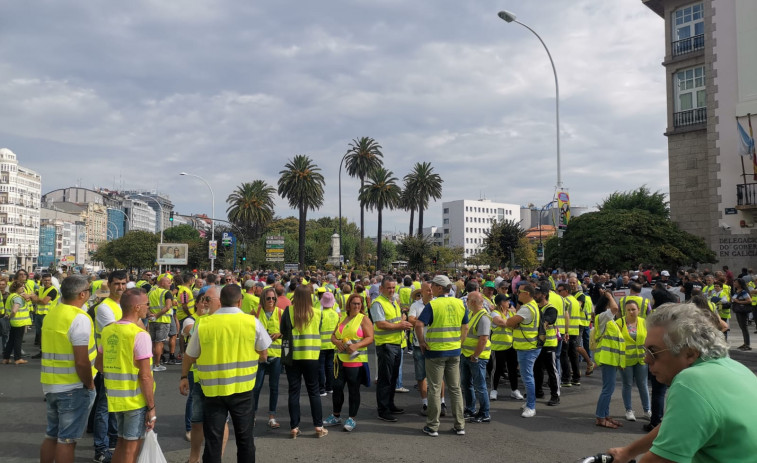 ​Todas las reacciones al cierre de As Pontes, que deja en el alambre a más de 700 familias