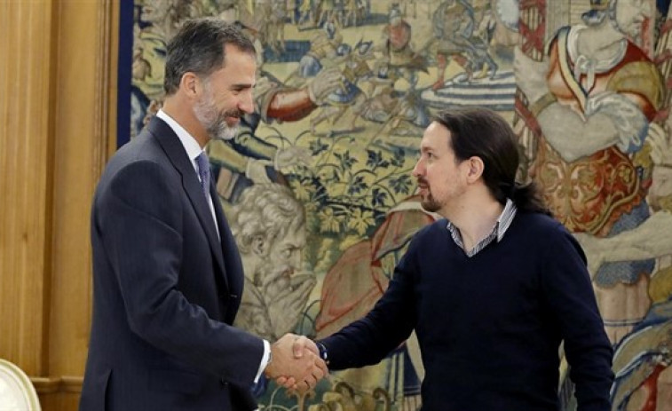 (VÍDEO) ​Iglesias traslada a Felipe VI que Podemos se abstendrá en la votación y Sánchez se queda sin alternativas
