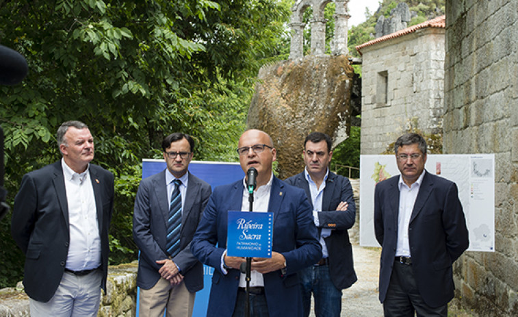 Ourense e Lugo entregan á Xunta os informes técnicos para a candidatura da Ribeira Sacra como Patrimonio Mundial