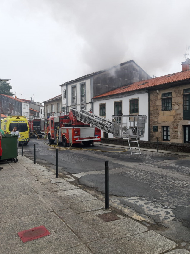 Incendio en una vivienda de Santiago de Compostela