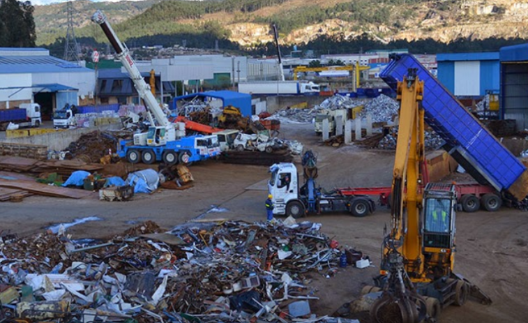 La francesa Derichebourg compra Lyrsa, una de las grandes firmas gallegas y españolas de reciclaje