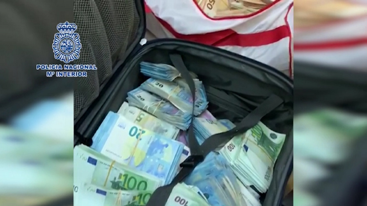 Dinero incautado en la Operacion Beautiful contra el narcotru00e1fico y el blanqueo