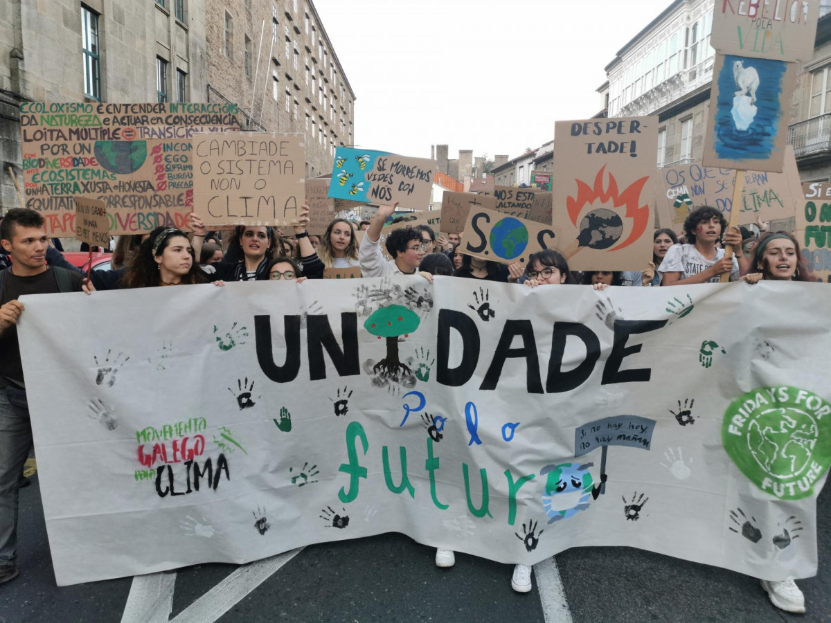 Manifestación por la emergencia climática en Santiago.