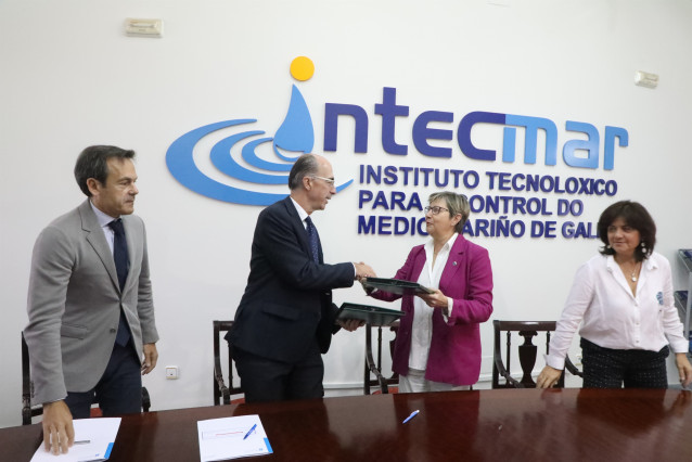 Acuerdo entre los conselleiros de Sanidade y de Mar